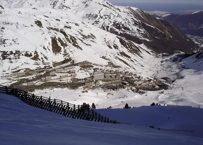 T2 4 Pers - Terrasse Sud, Parking, Piscine, Salle De Fitness, Pres Des Pistes - Fr-1-404-216